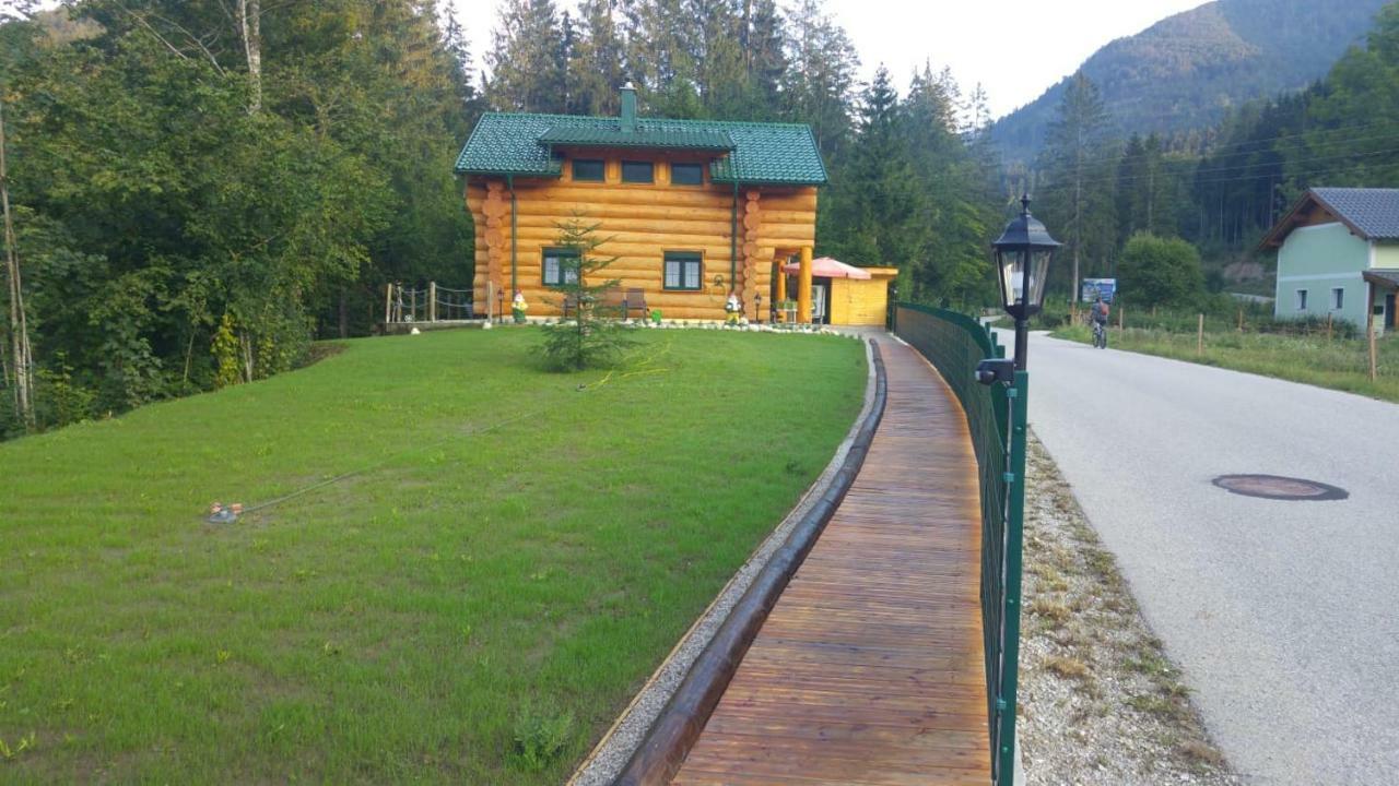 Ferienwohnungen Blockhaus - Zwergenhaeusl Grünau im Almtal Extérieur photo